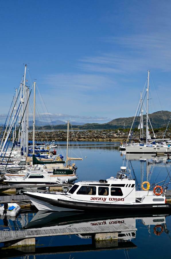 Craobh Marina Cottages Craobh Haven Exterior photo